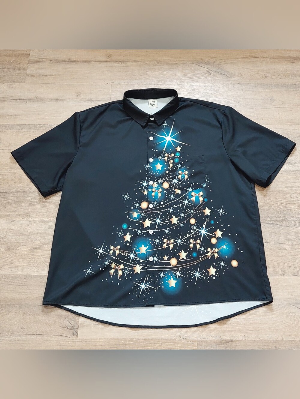 Men's Short-Sleeve Shirt with Blue & Gold Holiday Tree Print 🎄